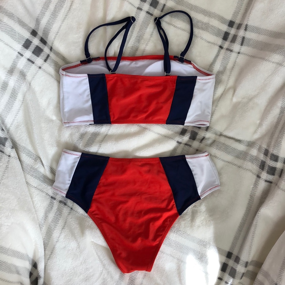 Cupshe Bikini - image 2